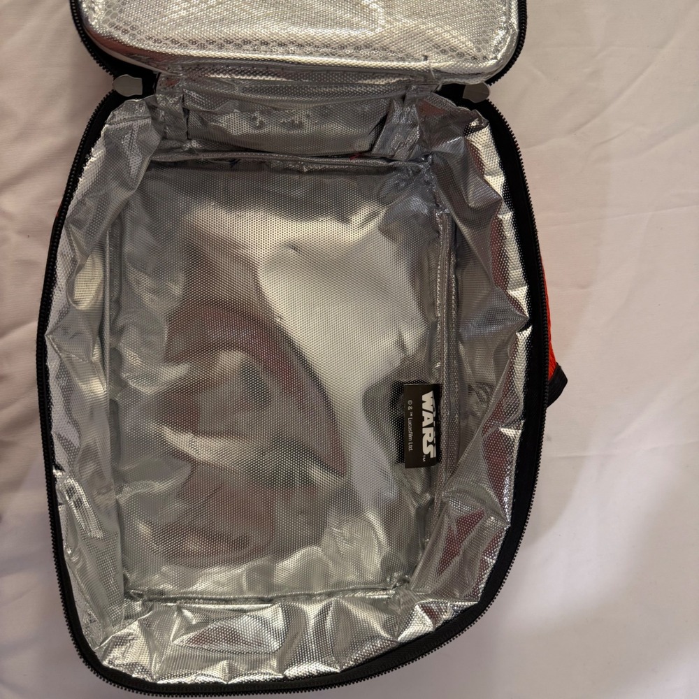 Star Wars Darth Vader 3D Molded Holographic Insulated Lunch Bag Black Red Empire - Picture 7 of 9